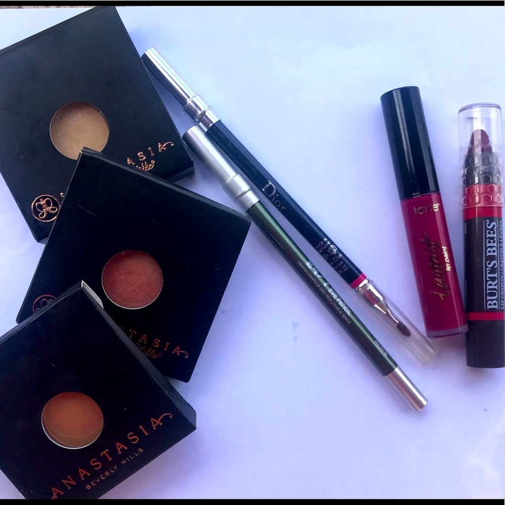 Eyes & Lips Makeup bundle